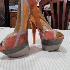 Jessica Simpson Platforms
